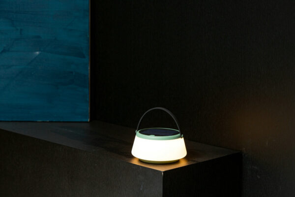 2W Modern Design IP44 Waterproof Solar LED Table Lamp 2700K Indoor or Outdoor Garden Lamp - Image 5